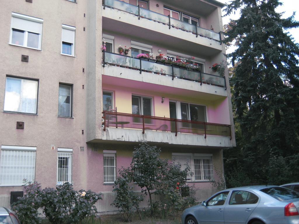 Platan Apartman Budapest Zimmer foto