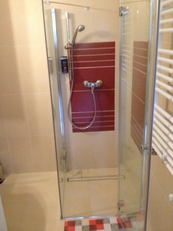 Platan Apartman Budapest Zimmer foto